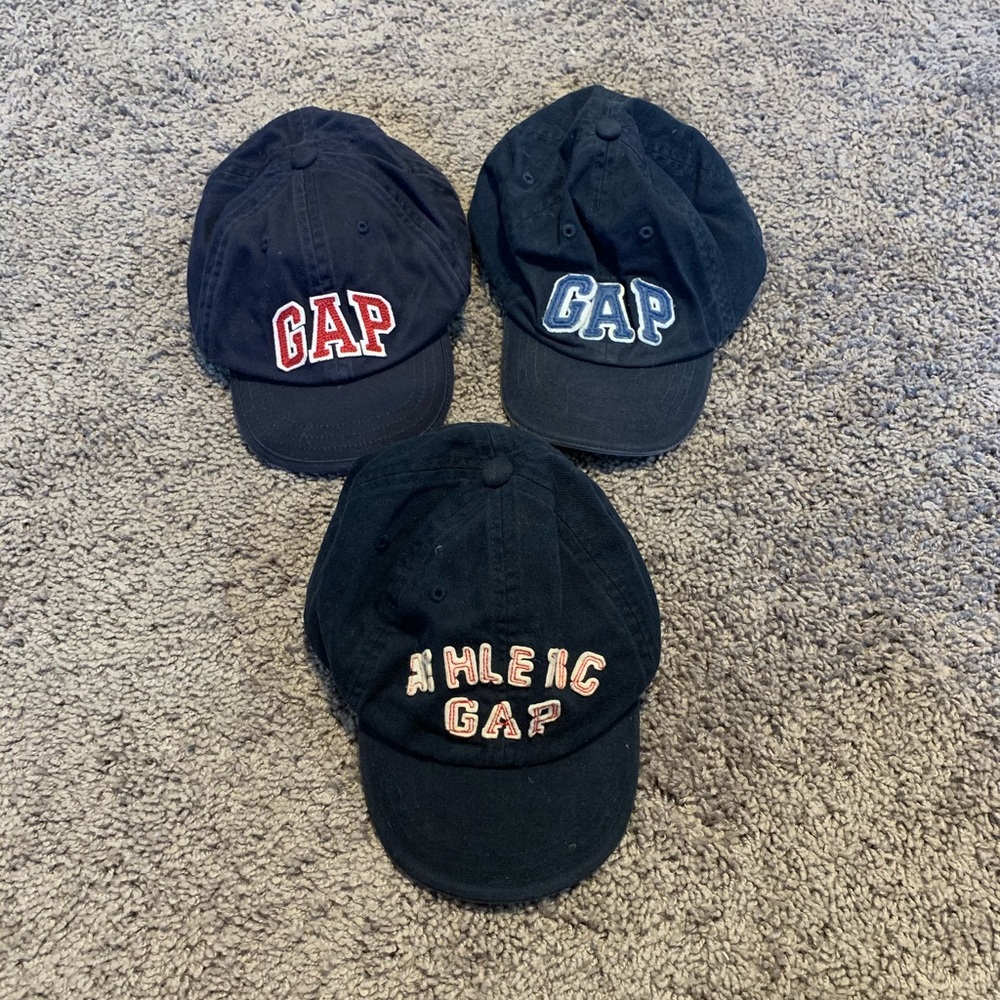 3 boys gap hats